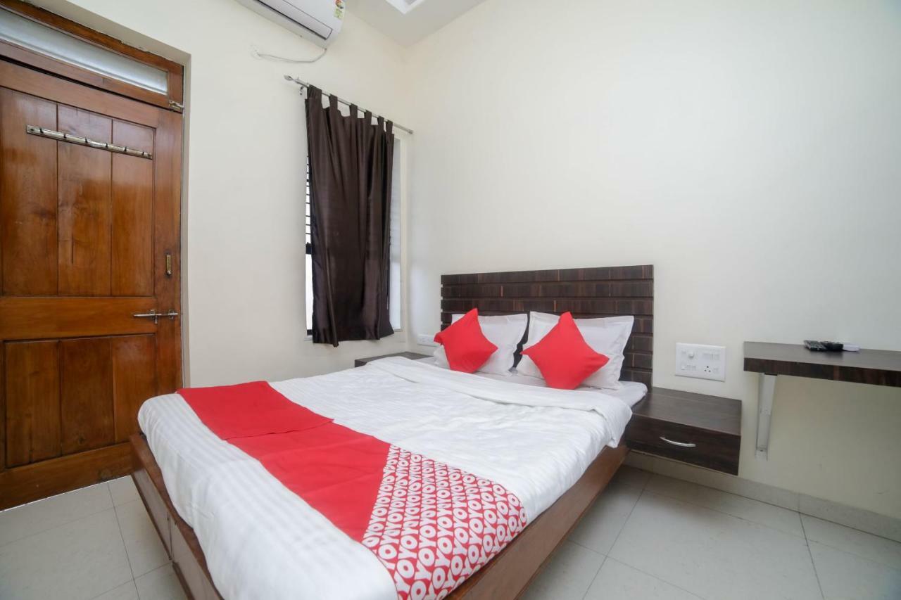 Oyo 46697 Hotel Gopi Saver Nagpur Exterior photo