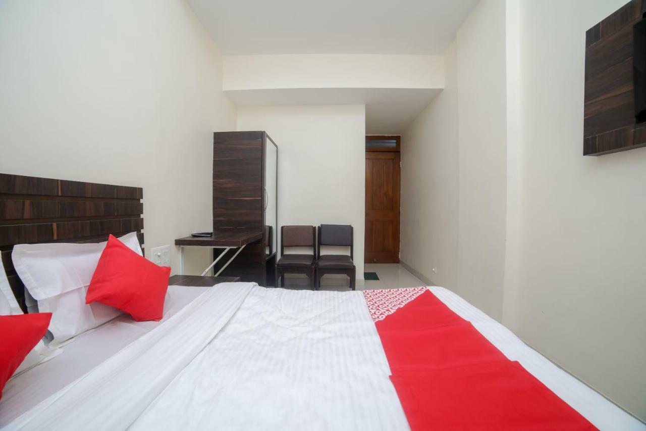 Oyo 46697 Hotel Gopi Saver Nagpur Exterior photo