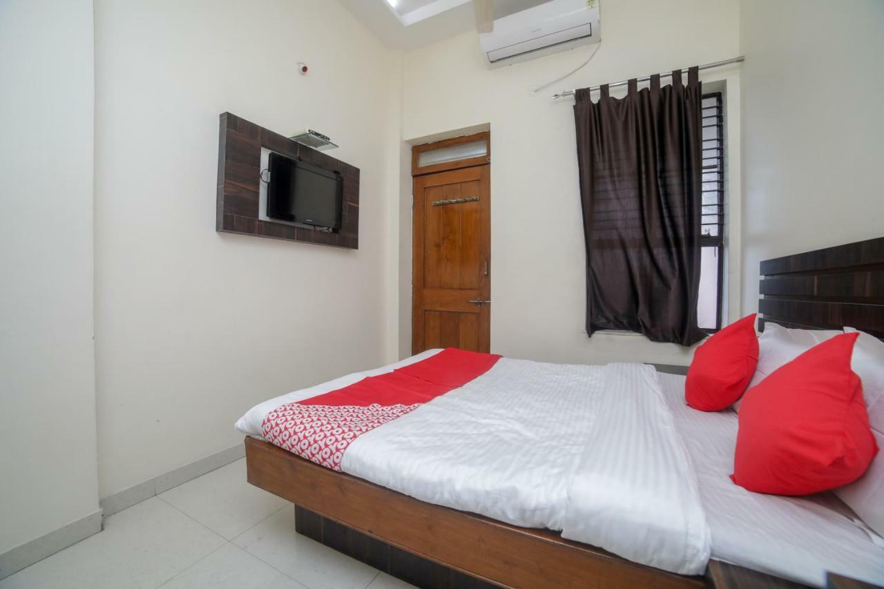 Oyo 46697 Hotel Gopi Saver Nagpur Exterior photo